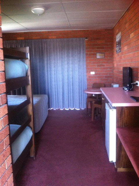 The Waterloo Hotel - Schoolies Week Accommodation 29