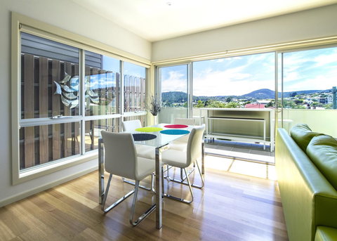 Bellerive Marina View Apartments No 28 - Schoolies Week Accommodation 6