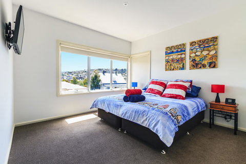 Bellerive Marina View Apartments No 28 - Schoolies Week Accommodation 11