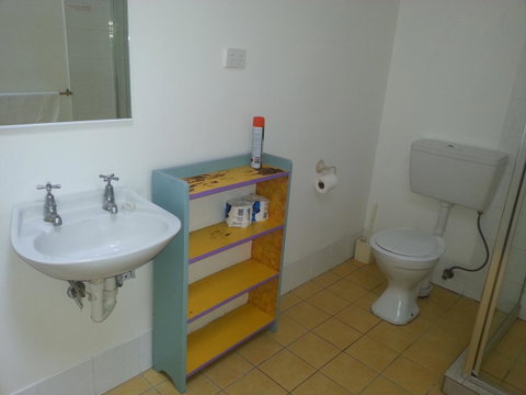Tullah Tavern - Schoolies Week Accommodation 19