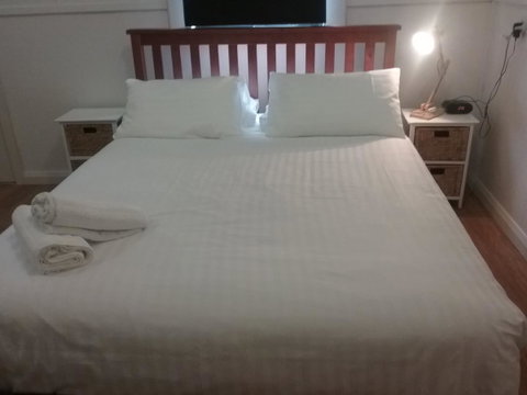 Tullah Tavern - Schoolies Week Accommodation 10