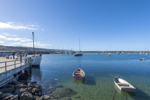 The Apollo - Schoolies Week Accommodation 33