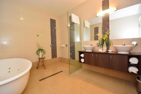 Mornington Hotel - Schoolies Week Accommodation 37