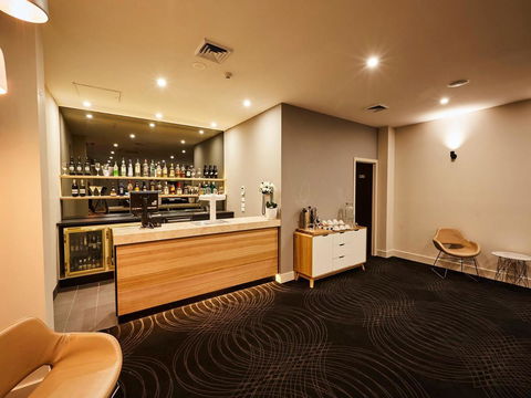 Mornington Hotel - Schoolies Week Accommodation 33