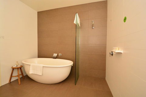 Mornington Hotel - Schoolies Week Accommodation 38
