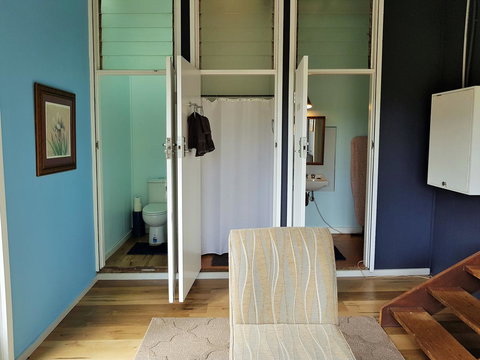 Coragulac House Cottages - Schoolies Week Accommodation 30