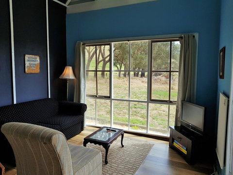 Coragulac House Cottages - Schoolies Week Accommodation 27