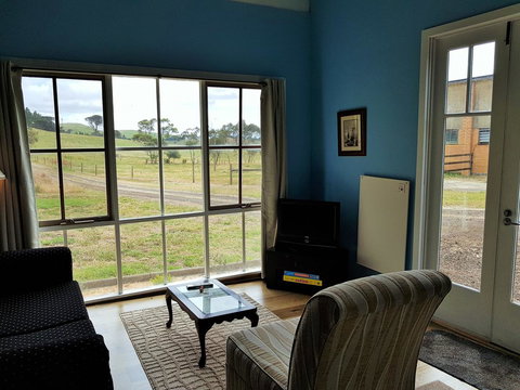 Coragulac House Cottages - Schoolies Week Accommodation 31