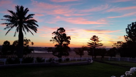 Coragulac House Cottages - Schoolies Week Accommodation 37