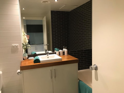 Lorne World - Schoolies Week Accommodation 42