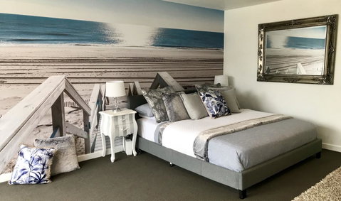 Lorne World - Schoolies Week Accommodation 12