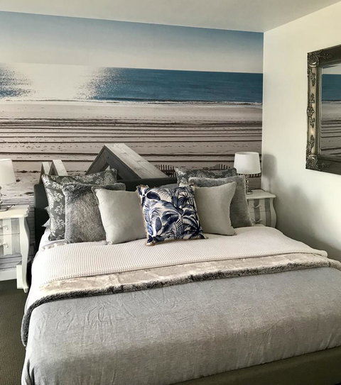Lorne World - Schoolies Week Accommodation 10