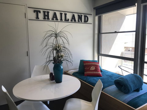 Lorne World - Schoolies Week Accommodation 28