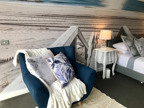 Lorne World - Schoolies Week Accommodation 1