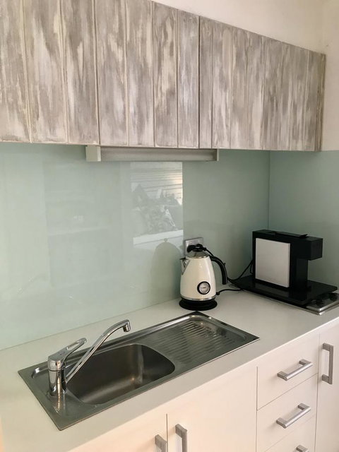 Lorne World - Schoolies Week Accommodation 7
