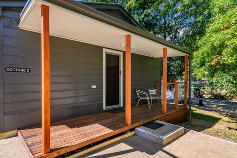 Bright Riverside Holiday Park - Schoolies Week Accommodation 25