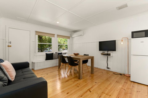Bright Riverside Holiday Park - Schoolies Week Accommodation 28