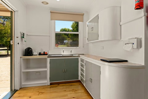 Bright Riverside Holiday Park - Schoolies Week Accommodation 26
