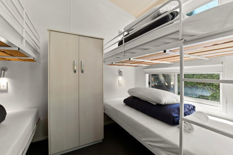 Bright Riverside Holiday Park - Schoolies Week Accommodation 36