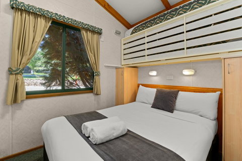 Bright Riverside Holiday Park - Schoolies Week Accommodation 15