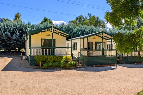 Bright Riverside Holiday Park - Schoolies Week Accommodation 11