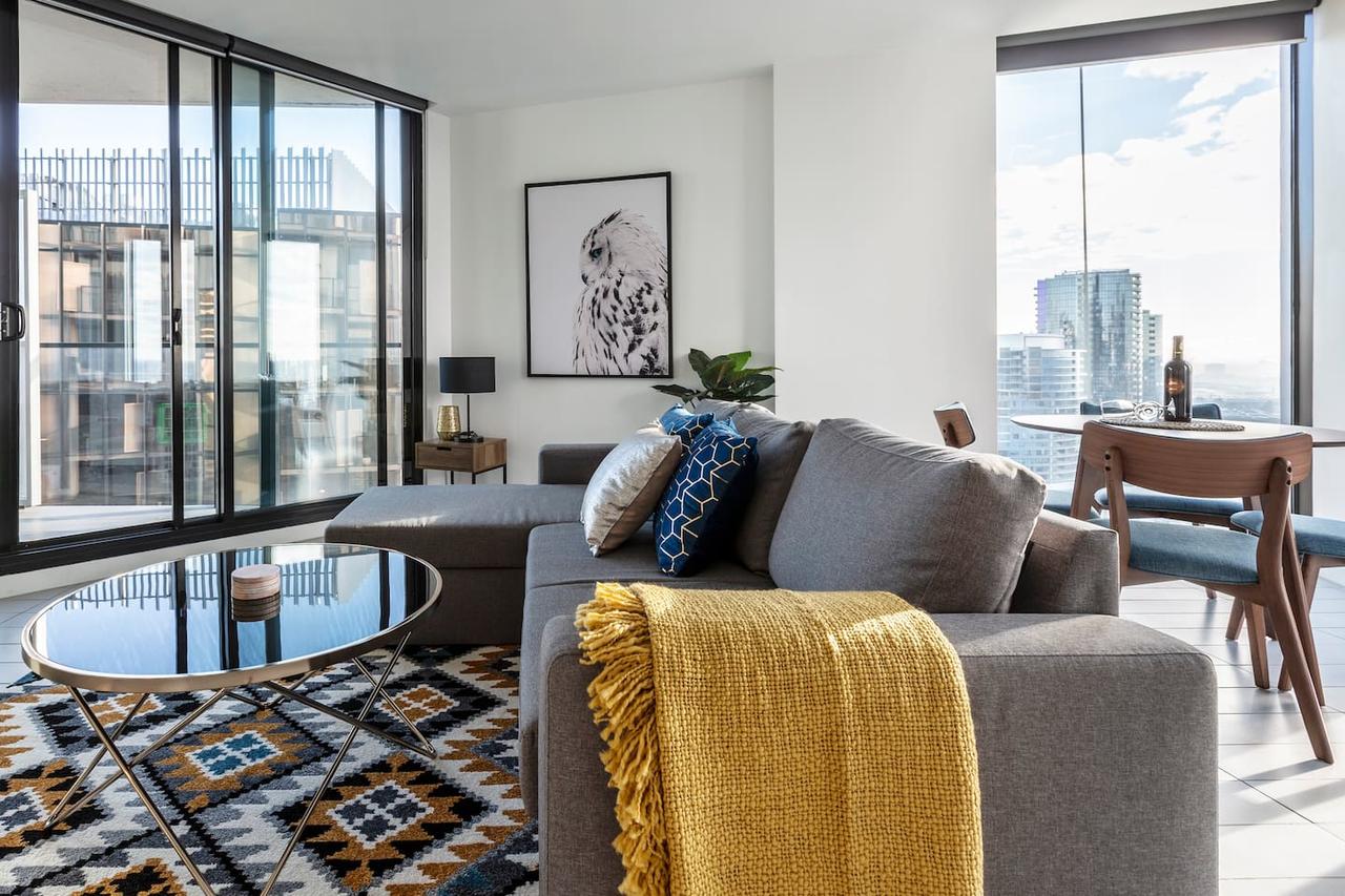  Schoolies Week Accommodation