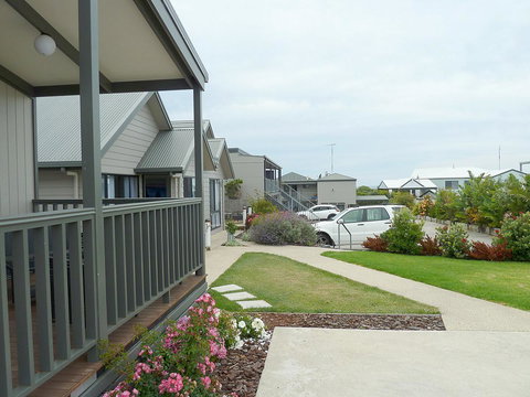 Apollo Bay Waterfront Motor Inn - Schoolies Week Accommodation 10