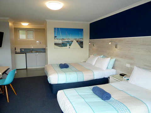 Apollo Bay Waterfront Motor Inn - Schoolies Week Accommodation 15