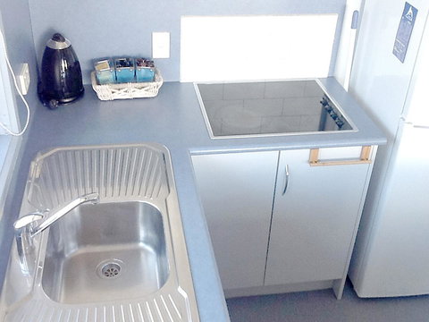 Apollo Bay Waterfront Motor Inn - Schoolies Week Accommodation 37