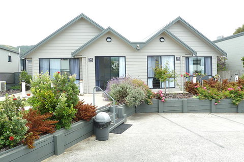 Apollo Bay Waterfront Motor Inn - Schoolies Week Accommodation 8