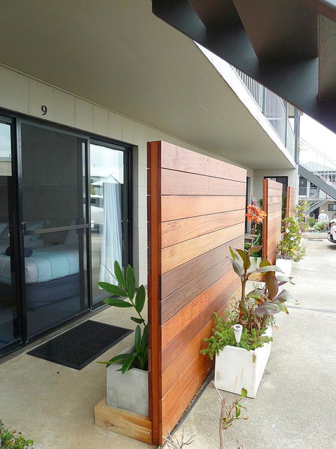 Apollo Bay Waterfront Motor Inn - Schoolies Week Accommodation 11