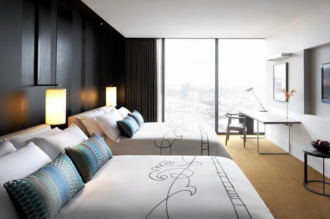 Crown Metropol Melbourne - Schoolies Week Accommodation 2