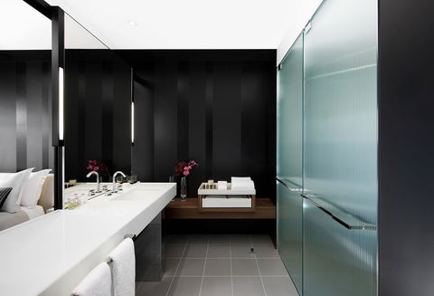 Crown Metropol Melbourne - Schoolies Week Accommodation 6
