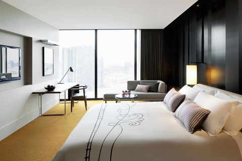 Crown Metropol Melbourne - Schoolies Week Accommodation 3