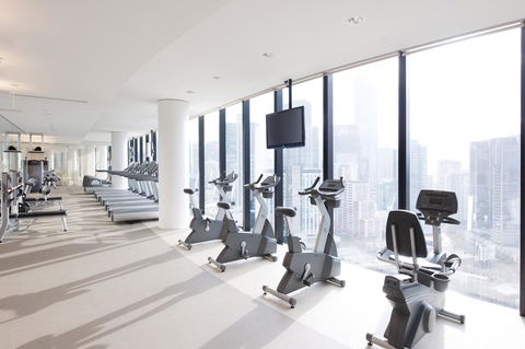 Crown Metropol Melbourne - Schoolies Week Accommodation 5