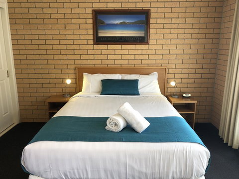 Port Campbell Parkview Motel & Apartments - Schoolies Week Accommodation 11