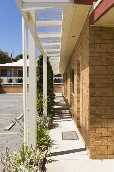 Port Campbell Parkview Motel & Apartments - Schoolies Week Accommodation 43