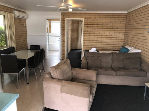 Port Campbell Parkview Motel & Apartments - Schoolies Week Accommodation 8