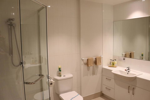 130 At The Waves - Schoolies Week Accommodation 16