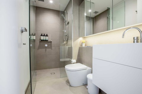 New Eureka 108 Hotel Apartments - Schoolies Week Accommodation 0