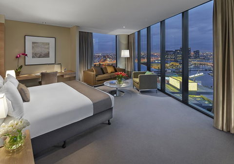 Crown Promenade Melbourne - Schoolies Week Accommodation 1