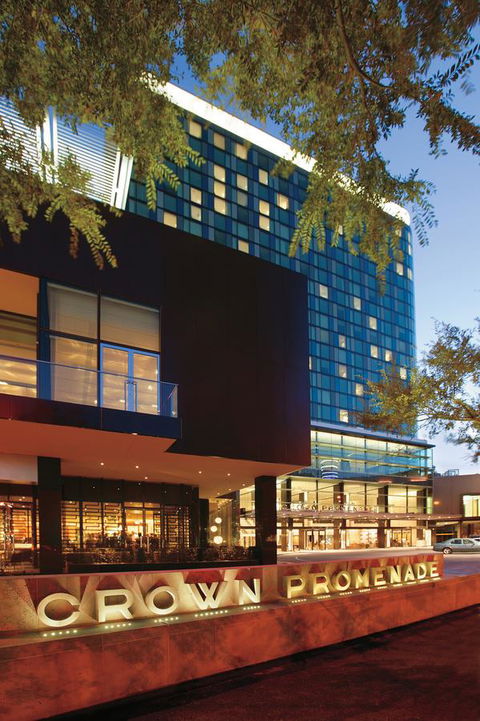 Crown Promenade Melbourne - Schoolies Week Accommodation 8
