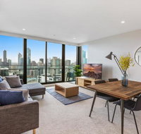 Experience Platinum Hotel Apartments - Schoolies Week Accommodation