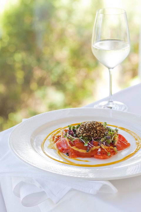 Chris\'s Beacon Point Restaurant & Villas - Schoolies Week Accommodation 15