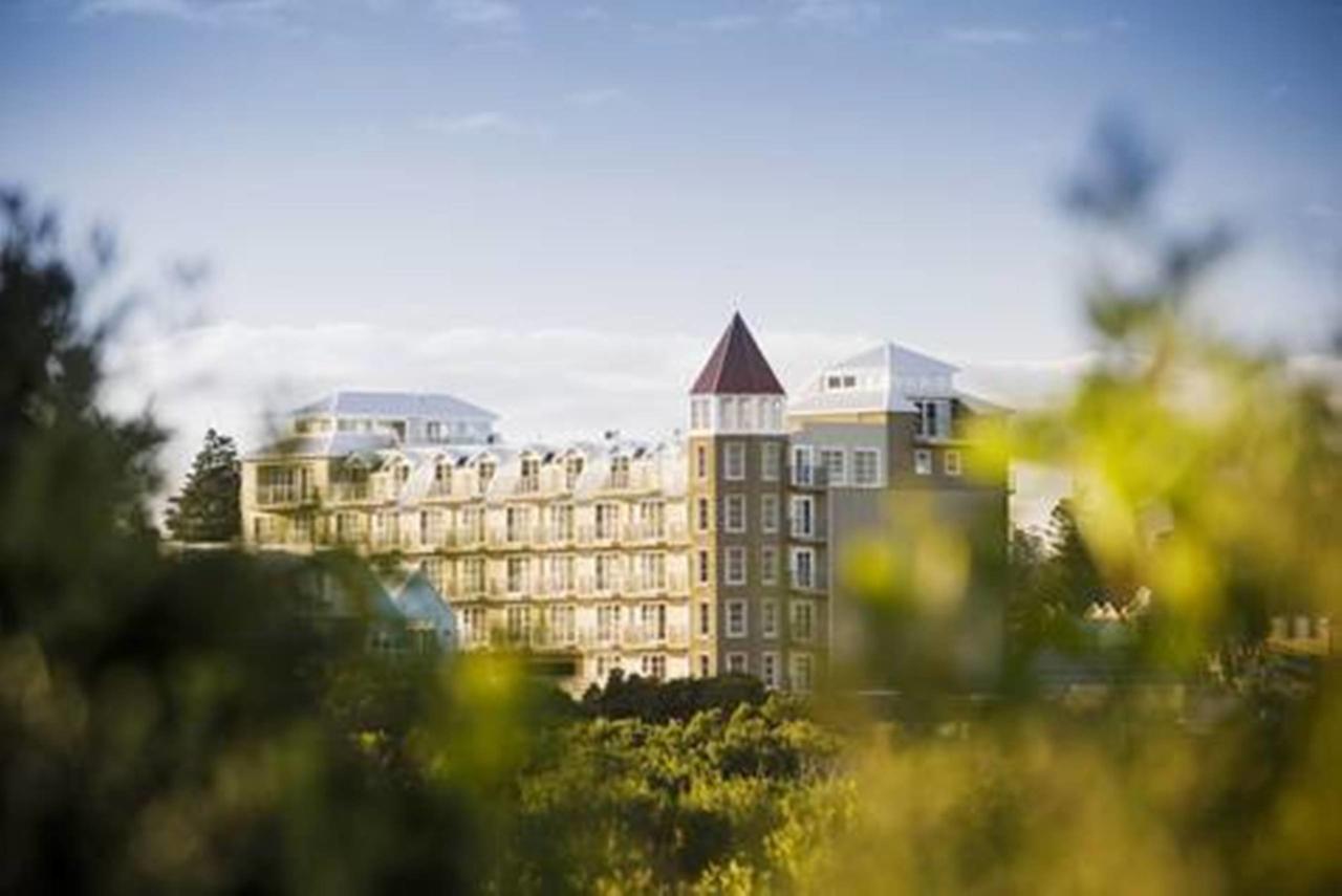 Warrnambool VIC Schoolies Week Accommodation