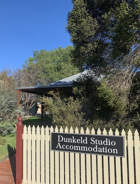 Dunkeld Studio Accommodation - Schoolies Week Accommodation 1