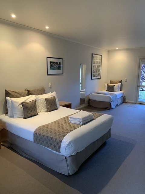 Dunkeld Studio Accommodation - Schoolies Week Accommodation 8