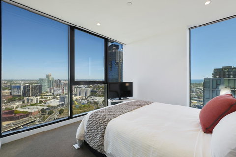 City Tempo - Power St - Schoolies Week Accommodation 14