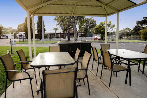 Discovery Parks - Geelong - Schoolies Week Accommodation 23