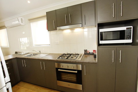 Discovery Parks - Geelong - Schoolies Week Accommodation 2